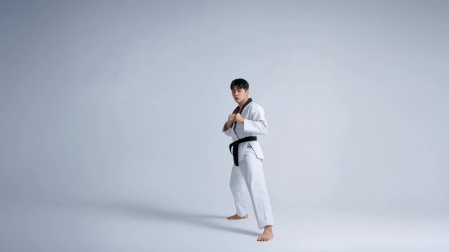 Tornado Kick