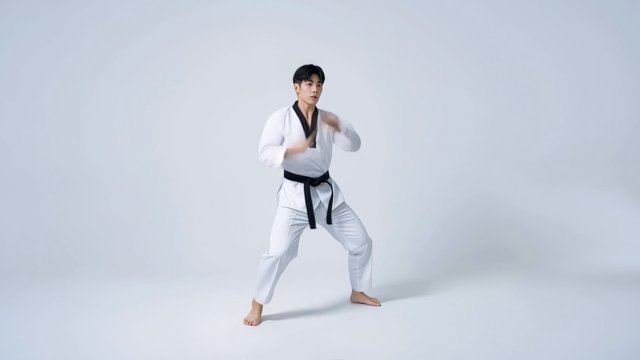 Knife Hand Thrust